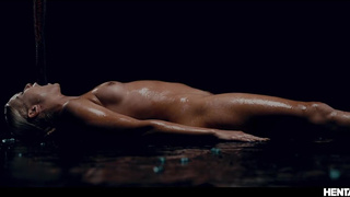 Жесткий секс с тентаклями: сквирт, роды и многое другое