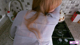 Застряла и хочет жесткого секса