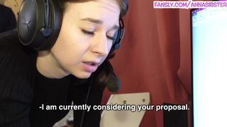 Секс видео онлайн — горячая измена в офисе