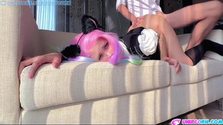 Одногруппник поставил на колени и трахнул в рот – жесткое порно видео