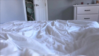 Сквирт на члене брата - порно видео с развратной сестрой