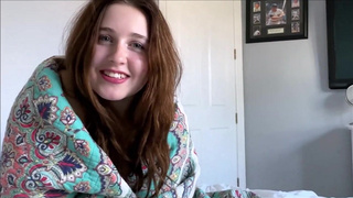 Сквирт на члене брата - порно видео с развратной сестрой