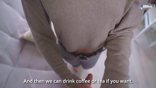 Смотреть онлайн горячее видео с развратной девушкой