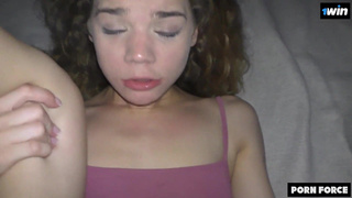 Сабрина страстно трахается в колледже