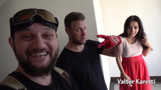 Профессиональный пикап и страстный секс с молоденькой соседкой