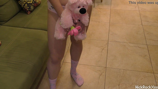 Горячее порно видео с развратной Барби