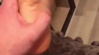 Реальное домашнее порно: первый раз с парнем с Tinder