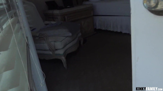 Секс с новой сводной сестрой Ханной Хейз - горячее порно видео