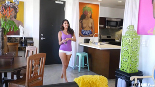 Порно видео со стервозной сестрой смотреть онлайн