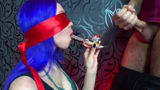 Секс видео с синеволосой девушкой - жёсткий камшот на лицо