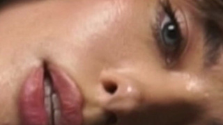 I Love When The Body is Decorated: страстный секс с татуированной красоткой