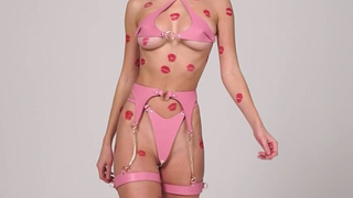 Смотреть онлайн романтичный секс с Anna Ralphs