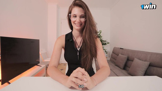 Развратная преподавательница в горячем порно видео