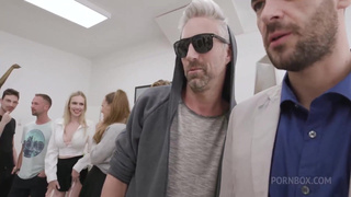 Жаркое видео с двойным проникновением и страстной развязкой