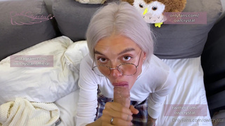 Смотреть откровенный минет – лучшее лекарство от стресса