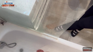 Смотреть секс видео с развратной сестрой бесплатно