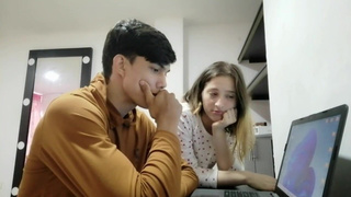 Страстный секс с финалом на лицо