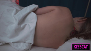 Мачеха сама трахает пасынка без презерватива