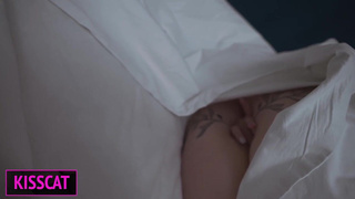 Мачеха сама трахает пасынка без презерватива