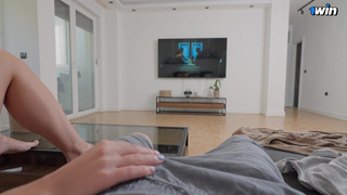 Интимные игры брата и сестры - горячее секс видео