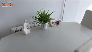 Горячее порно видео с раздвинутыми ножками