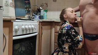 Смотреть онлайн – горячее порно с сестрой