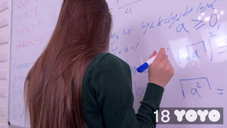 Страстная мастурбация перед экзаменом