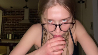 Порно видео студенческих шалостей смотреть онлайн