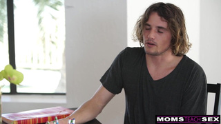 Секс видео тройничок с разводом