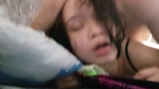 Горячее видео секса - её трясёт от наслаждения