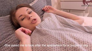 Жена и сестра близняшка: страстный секс втроем