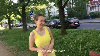 Случайный секс с порнозвездой в парке – горячее домашнее видео