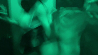 Секс в туалете бара с женой после свидания - горячее порно видео