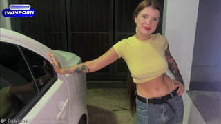 Жесткое трахнул на капоте: эксклюзивное порно 18+