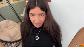 Секс видео с тарелочницей – неожиданный анал в Калининграде