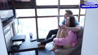 Секс видео онлайн – многоразовый оргазм и страстная игра