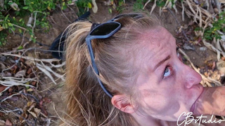 Жаркий отдых с развратной блондинкой - смотреть секс онлайн