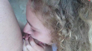 Смотреть онлайн – Maryjane Auryn в горячем уличном порно