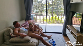 Страстный триолизм - скрытая камера