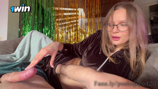 Горячее порно видео с одинокой сестрой