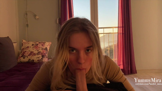 Страстное порно с глубоким минетиком