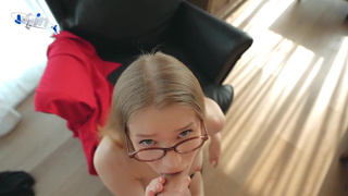 Смотреть страстный секс с обманом и деньгами