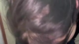 Порно с мойки машин: админ отлизала и трахнулась в туалете