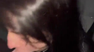 Смотреть онлайн - отсос хуя незнакомцу за закрытие счета