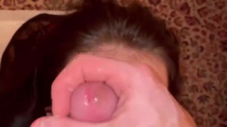 Украинская падчерица Mashenkaas в горячем секс-видео с отчимом