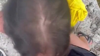 Секс видео с красивой моделью в горах