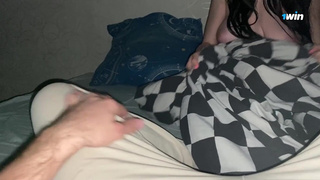 Смотреть онлайн горячее порно с реальной парой