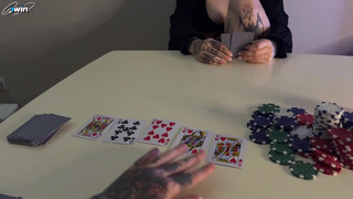 Как она лишилась невинности — ставка с другом и горячий секс