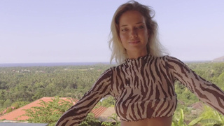 KatyaClover - Sunny Girl 1080p