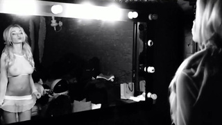 Смотреть онлайн эксклюзивное порно